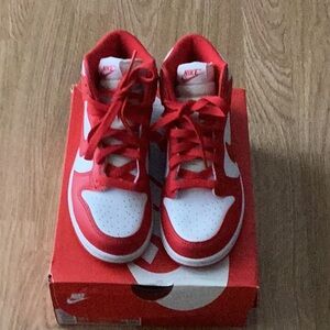 Nike Dunks red and white